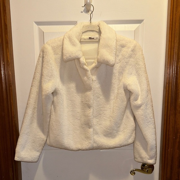 Epic Threads Other - Epic Threads Cream Teddy Jacket
